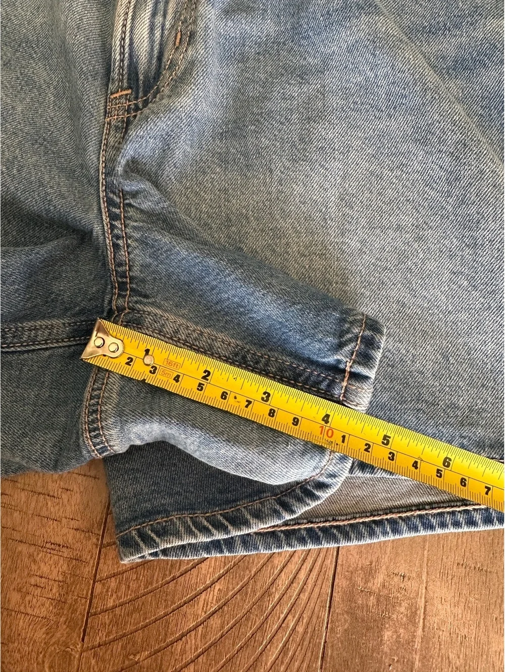 American Eagle Strigid Curvy Relaxed Denim Jean Shorts High Rise Women’s size 14